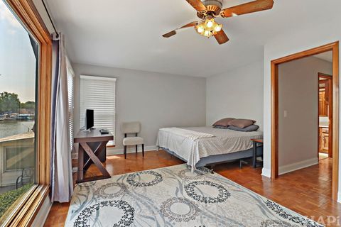 Tiny photo for 215 S Northwest Highway, Cary, IL 60013 (MLS # 12438028)