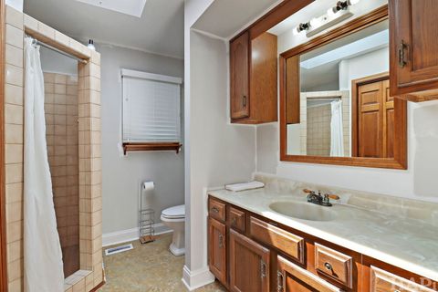 Tiny photo for 215 S Northwest Highway, Cary, IL 60013 (MLS # 12438028)