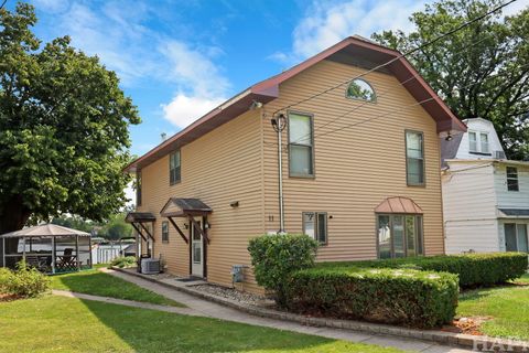 Tiny photo for 215 S Northwest Highway, Cary, IL 60013 (MLS # 12438028)