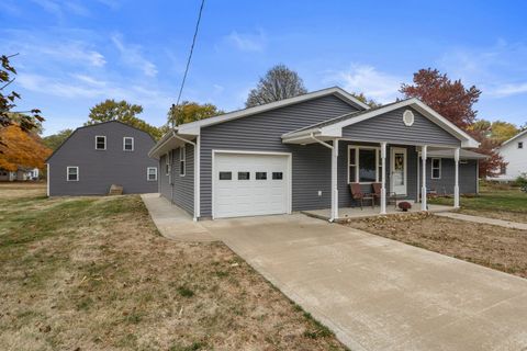 Tiny photo for 110 5th Street, Ivesdale, IL 61851 (MLS # 12502833)