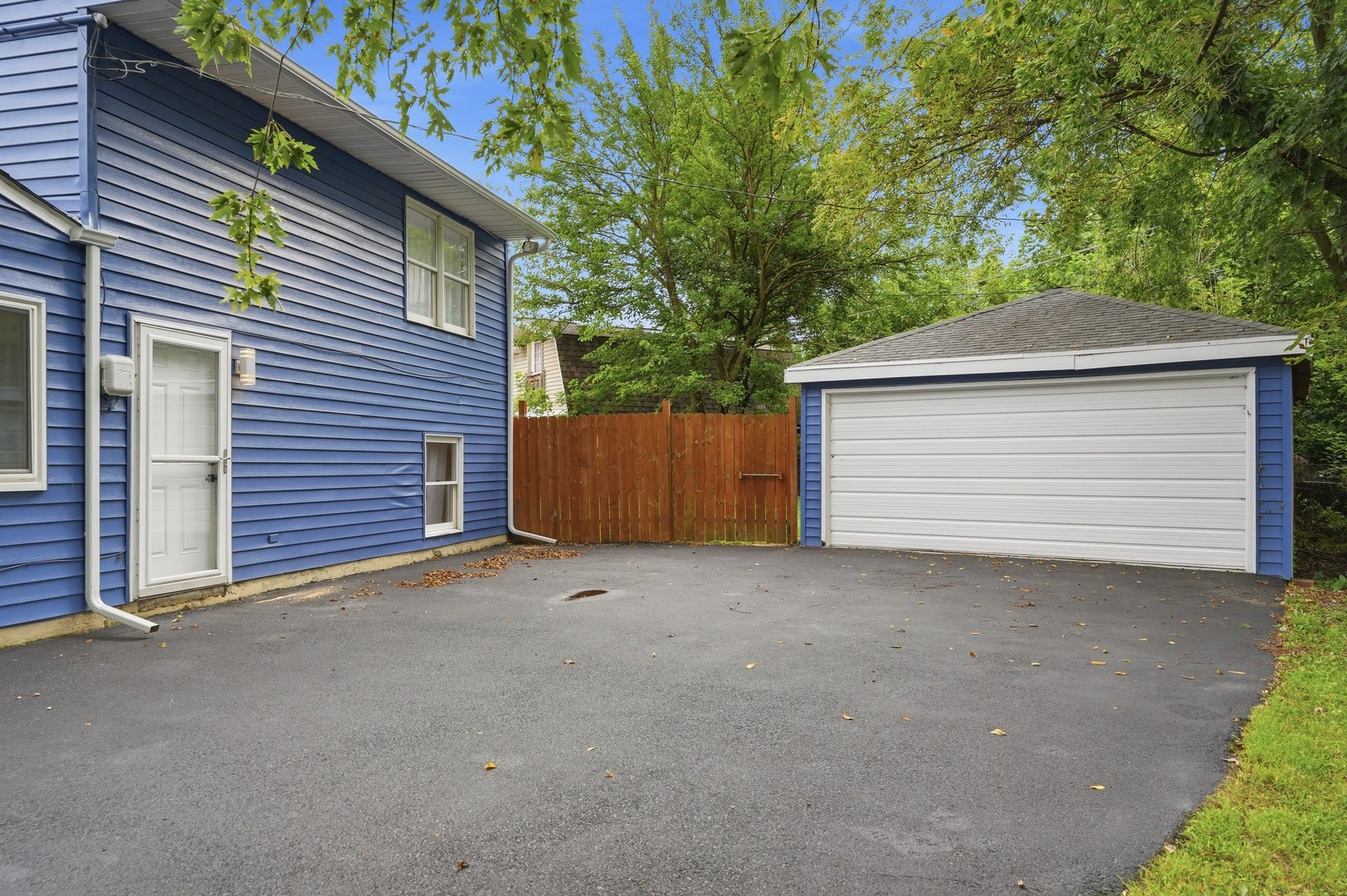 225 Malibu Drive