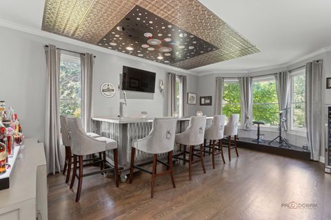Tiny photo for 14415 W Blyth Court, Libertyville, IL 60048 (MLS # 12648308)