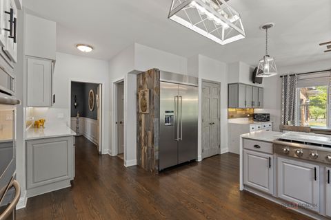 Tiny photo for 14415 W Blyth Court, Libertyville, IL 60048 (MLS # 12648308)