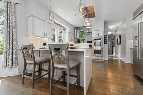 Tiny photo for 14415 W Blyth Court, Libertyville, IL 60048 (MLS # 12648308)