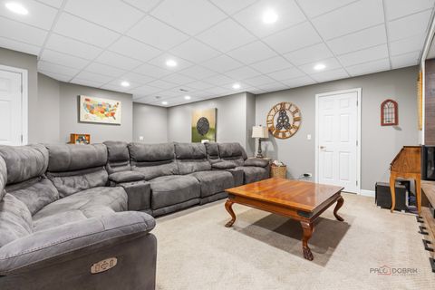 Tiny photo for 14415 W Blyth Court, Libertyville, IL 60048 (MLS # 12648308)