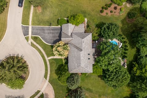 Tiny photo for 14415 W Blyth Court, Libertyville, IL 60048 (MLS # 12648308)