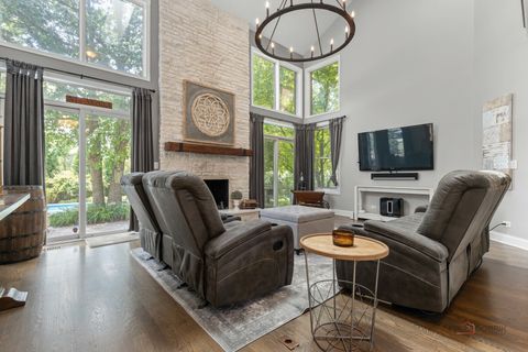 Tiny photo for 14415 W Blyth Court, Libertyville, IL 60048 (MLS # 12648308)