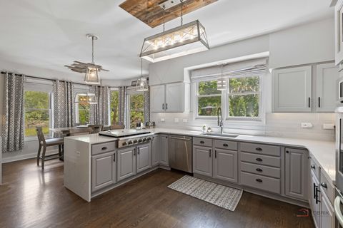 Tiny photo for 14415 W Blyth Court, Libertyville, IL 60048 (MLS # 12648308)