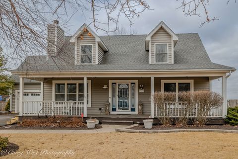 Photo of 411 MEADOW Lane, Hinckley, IL 60520 (MLS # 12574955)