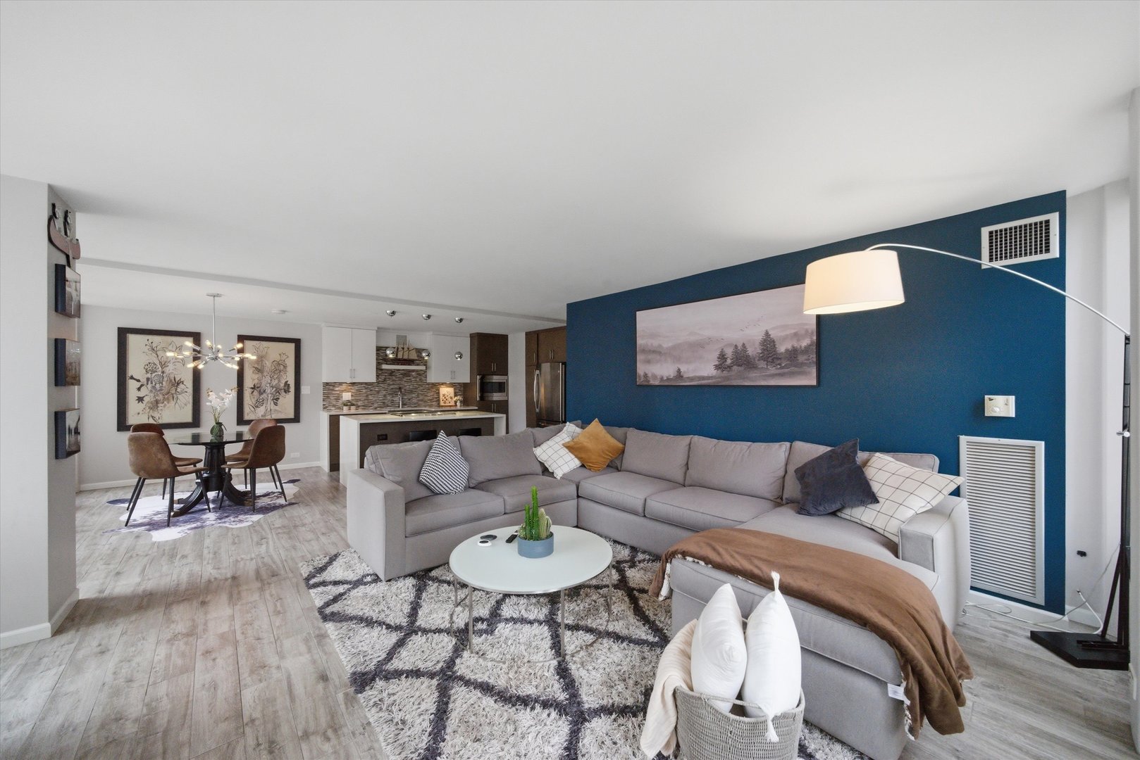100 E Walton Street 27D