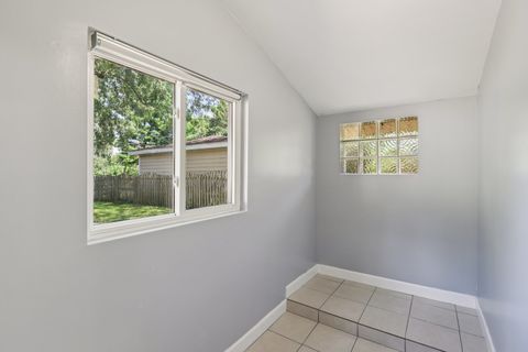 Tiny photo for 195 7th Street, Wheeling, IL 60090 (MLS # 12504632)