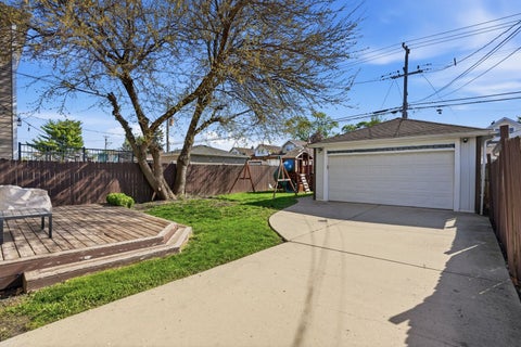 Tiny photo for 2923 N New England Avenue, Chicago, IL 60634 (MLS # 12755391)