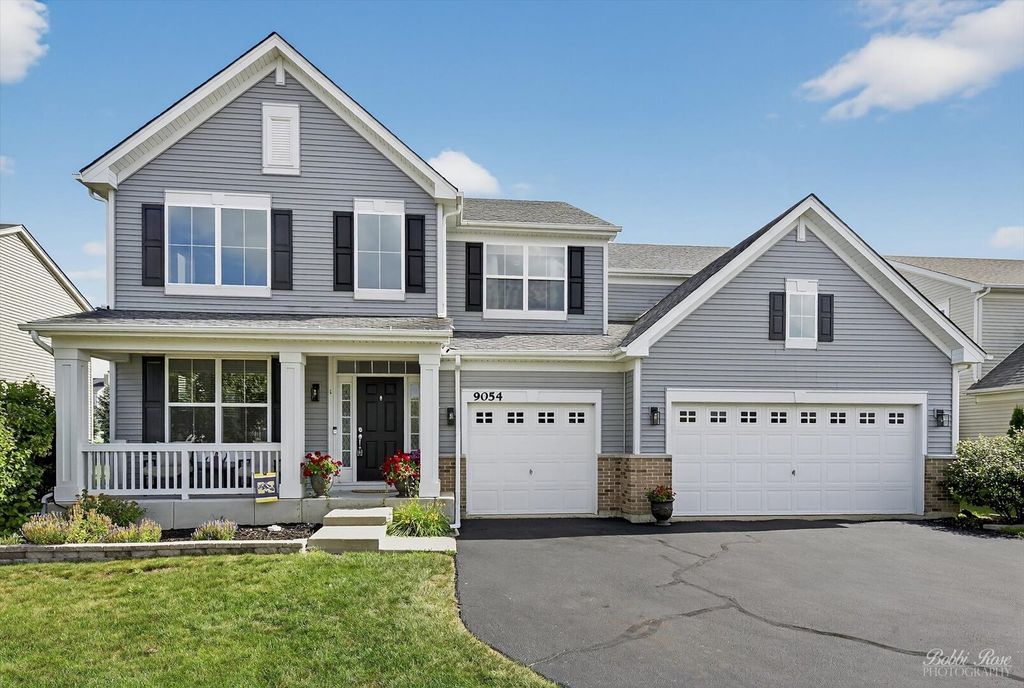 Photo for 9054 Clinnin Lane, Huntley, IL 60142 (MLS # 12502835)