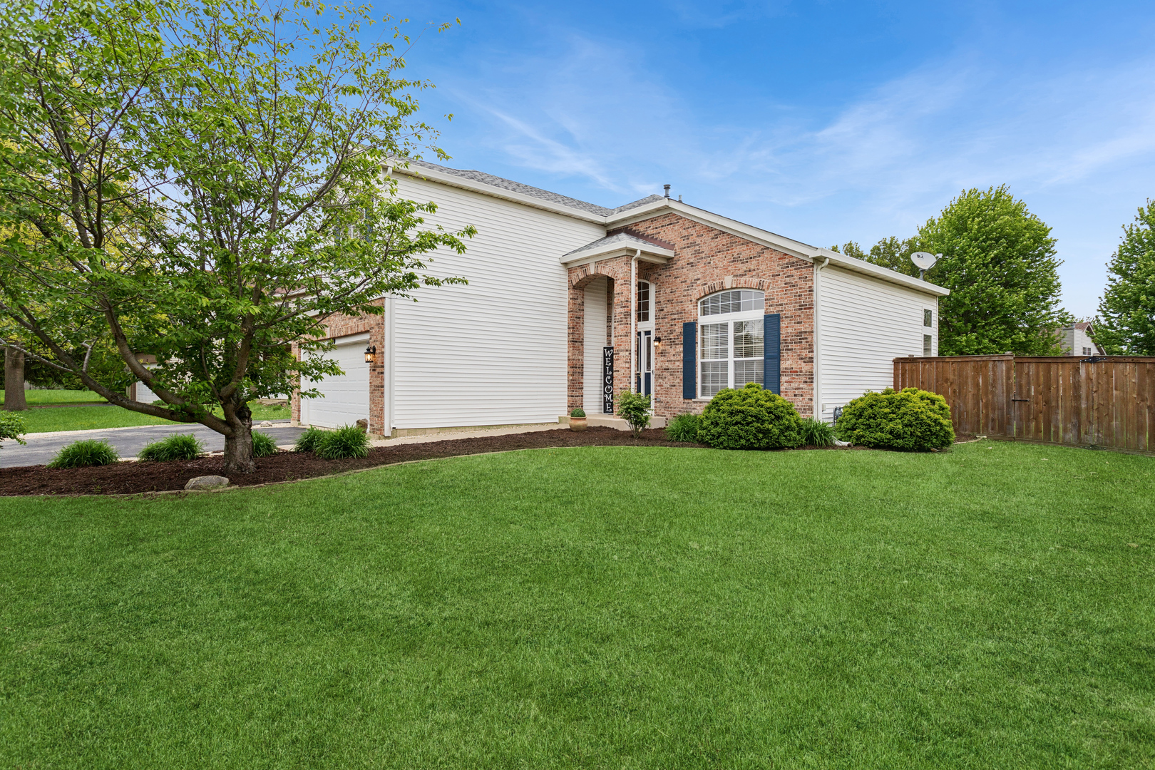 240 Paradise Parkway
