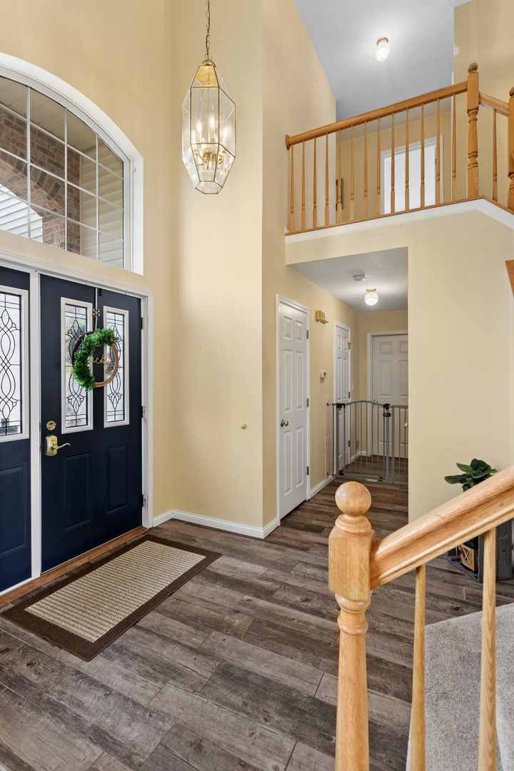 240 Paradise Parkway