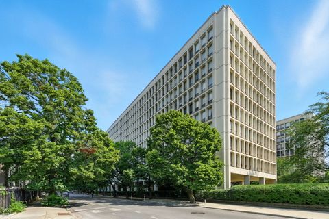 Photo of 1400 E 55th Place #703S, Chicago, IL 60637 (MLS # 12574097)