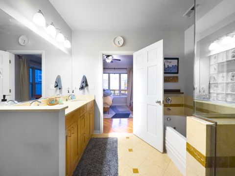 Tiny photo for 4250 N Mozart Street #2N, Chicago, IL 60618 (MLS # 12561203)