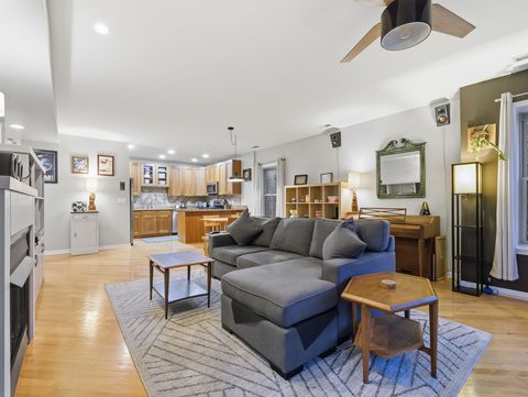 Tiny photo for 4250 N Mozart Street #2N, Chicago, IL 60618 (MLS # 12561203)