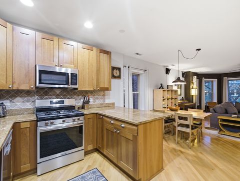 Tiny photo for 4250 N Mozart Street #2N, Chicago, IL 60618 (MLS # 12561203)