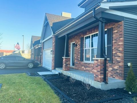 Tiny photo for 2048 Waters Edge Drive, Minooka, IL 60447 (MLS # 12590316)