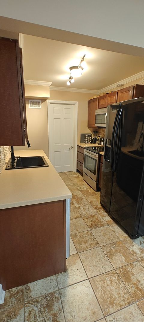 Tiny photo for 4035 Fitzjames Walk, Oak Lawn, IL 60453 (MLS # 12594539)