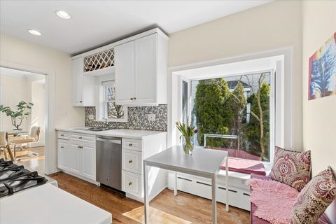 Tiny photo for 574 Orchard Lane, Winnetka, IL 60093 (MLS # 12589833)