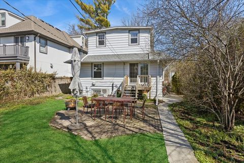 Tiny photo for 574 Orchard Lane, Winnetka, IL 60093 (MLS # 12589833)