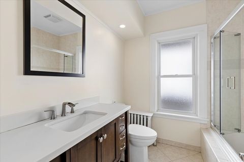 Tiny photo for 574 Orchard Lane, Winnetka, IL 60093 (MLS # 12589833)