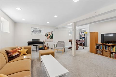 Tiny photo for 574 Orchard Lane, Winnetka, IL 60093 (MLS # 12589833)