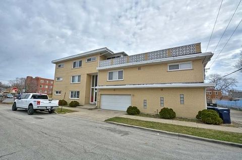 Photo of 8701 S Sacramento Avenue #2NW, Evergreen Park, IL 60805 (MLS # 12494408) Photo of 8701 S Sacramento Avenue #2NW, Evergreen Park, IL 60805 (MLS # 12494408)