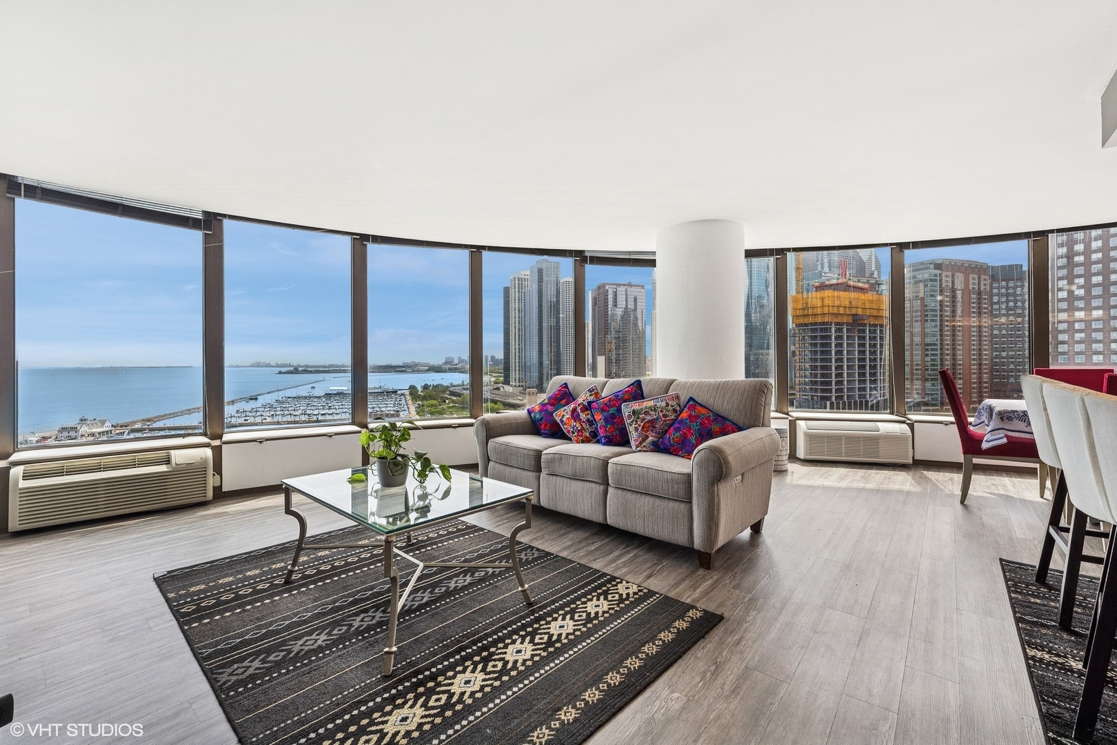 505 N Lake Shore Drive 1515