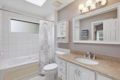 Tiny photo for 3105 Blackhawk Trail, St. Charles, IL 60174 (MLS # 12718439)
