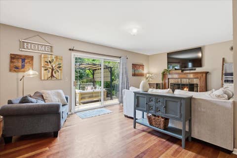 Tiny photo for 3105 Blackhawk Trail, St. Charles, IL 60174 (MLS # 12718439)