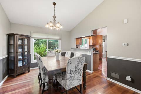 Tiny photo for 3105 Blackhawk Trail, St. Charles, IL 60174 (MLS # 12718439)