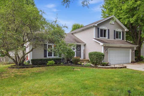 Photo of 3105 Blackhawk Trail, St. Charles, IL 60174 (MLS # 12718439)