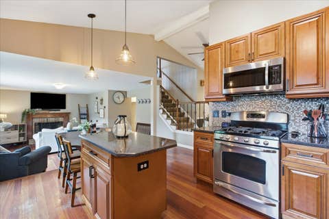 Tiny photo for 3105 Blackhawk Trail, St. Charles, IL 60174 (MLS # 12718439)