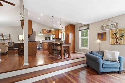 Tiny photo for 3105 Blackhawk Trail, St. Charles, IL 60174 (MLS # 12718439)
