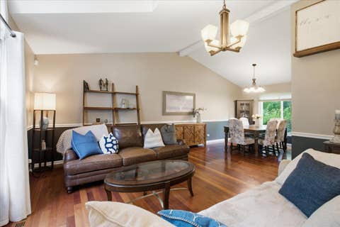 Tiny photo for 3105 Blackhawk Trail, St. Charles, IL 60174 (MLS # 12718439)