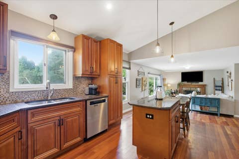 Tiny photo for 3105 Blackhawk Trail, St. Charles, IL 60174 (MLS # 12718439)
