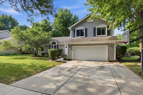 Tiny photo for 3105 Blackhawk Trail, St. Charles, IL 60174 (MLS # 12718439)