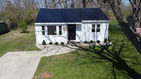 Tiny photo for 850 E Locust Street, Watseka, IL 60970 (MLS # 12612421)