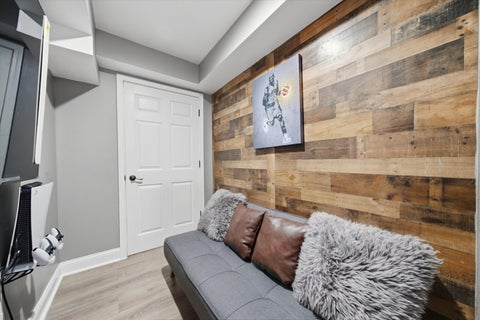 Tiny photo for 231 E 59th Street #1, Chicago, IL 60637 (MLS # 12798134)
