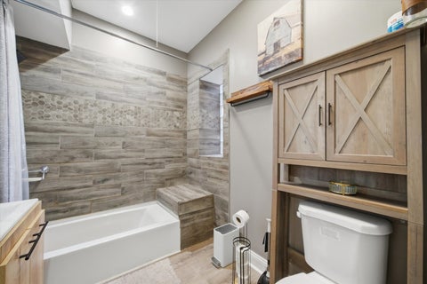 Tiny photo for 231 E 59th Street #1, Chicago, IL 60637 (MLS # 12798134)