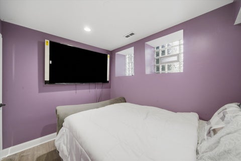 Tiny photo for 231 E 59th Street #1, Chicago, IL 60637 (MLS # 12798134)