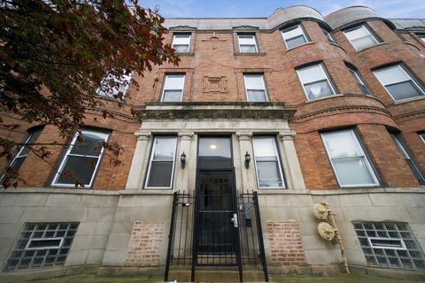Tiny photo for 231 E 59th Street #1, Chicago, IL 60637 (MLS # 12798134)