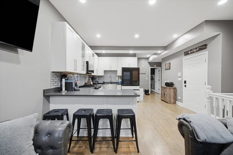 Tiny photo for 231 E 59th Street #1, Chicago, IL 60637 (MLS # 12798134)