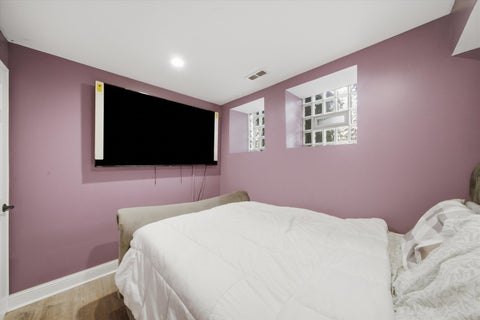 Tiny photo for 231 E 59th Street #1, Chicago, IL 60637 (MLS # 12798134)