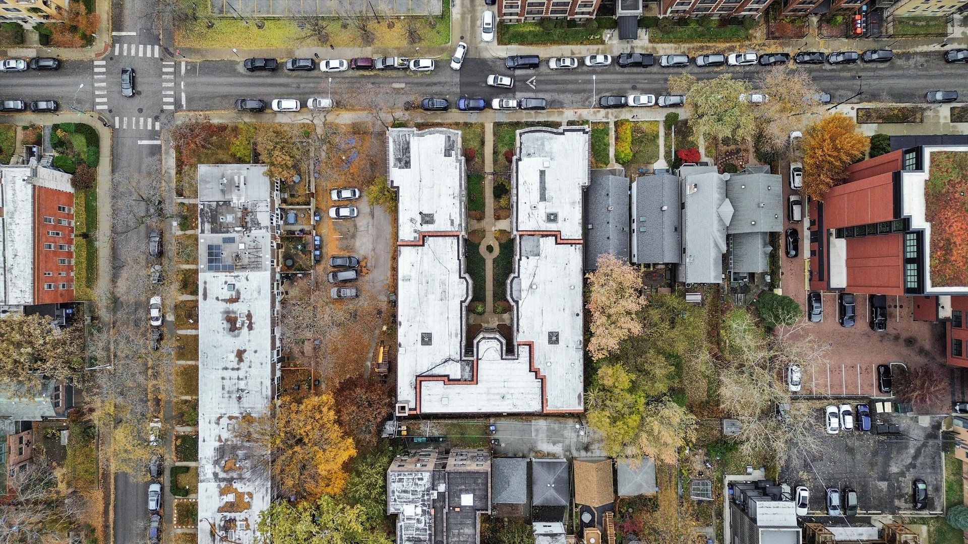 5329 S Dorchester Avenue 3B