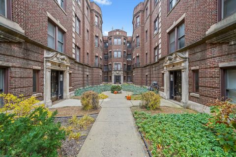 Tiny photo for 5329 S Dorchester Avenue #3B, Chicago, IL 60615 (MLS # 12521137)