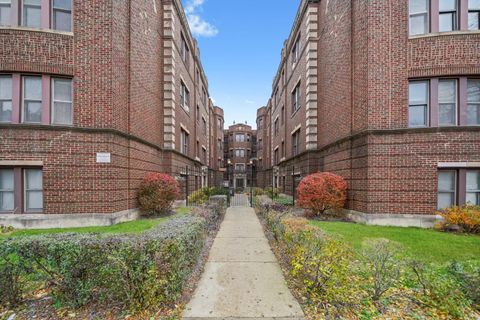 Tiny photo for 5329 S Dorchester Avenue #3B, Chicago, IL 60615 (MLS # 12521137)